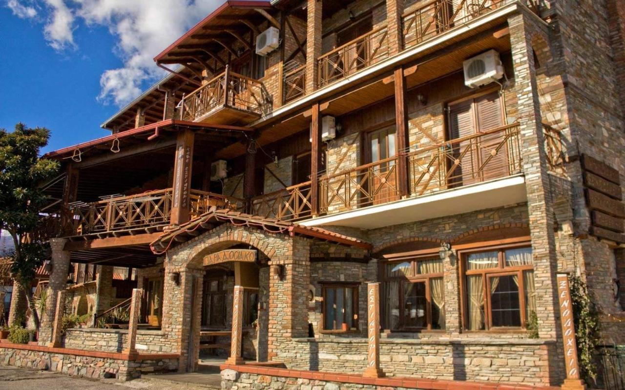 Hotel Παραδοσιακο Loutraki  Bagian luar foto